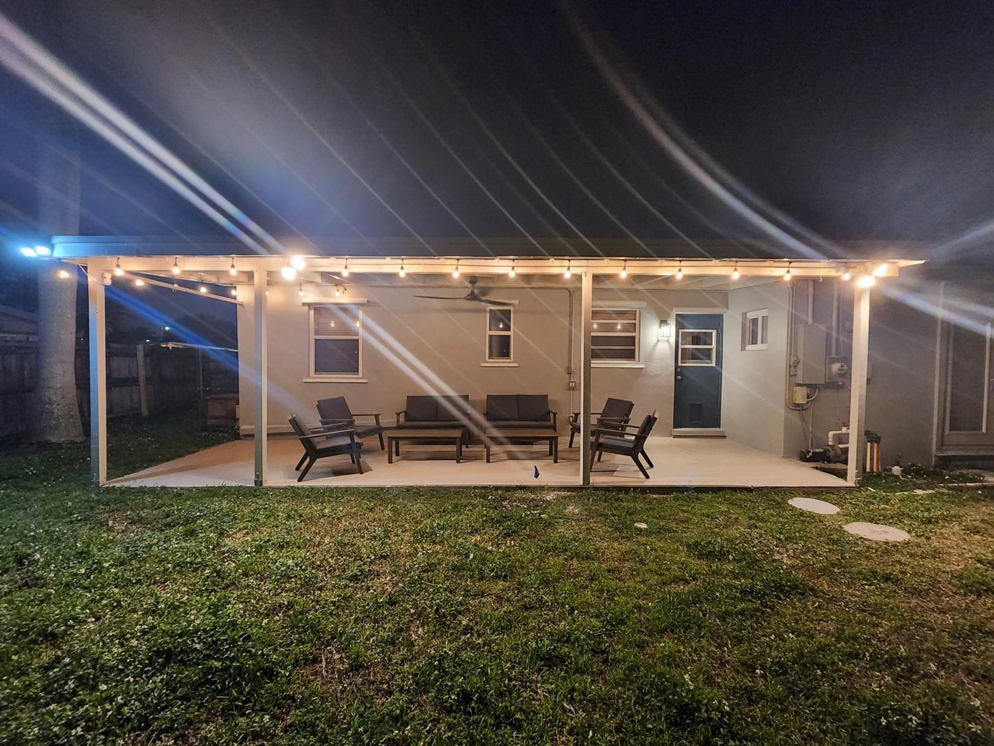 Totally Renovated Near Beach 폼파노 비치 외부 사진