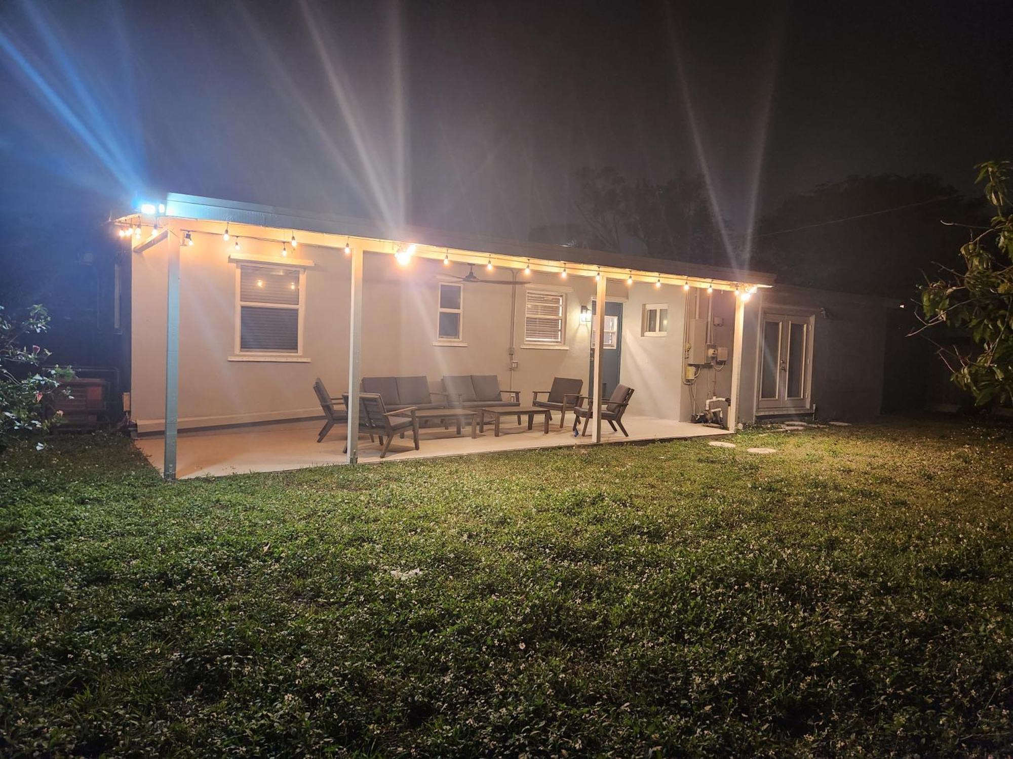 Totally Renovated Near Beach 폼파노 비치 외부 사진